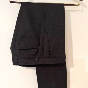 Hugo Boss Flat Front Dress Pants - Winng2 - Size 30 R